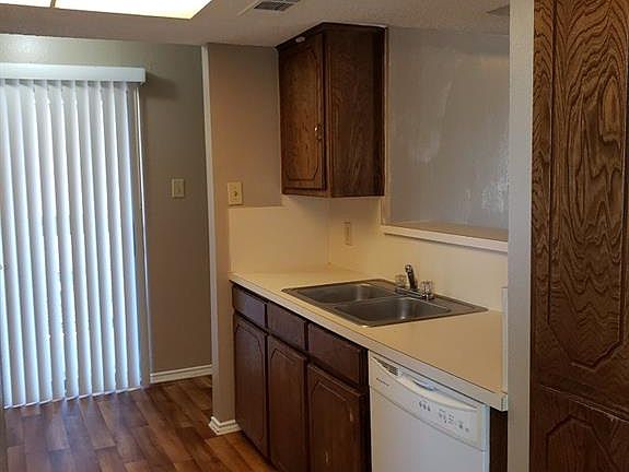 4th image of 5029 Winder Ct APT C