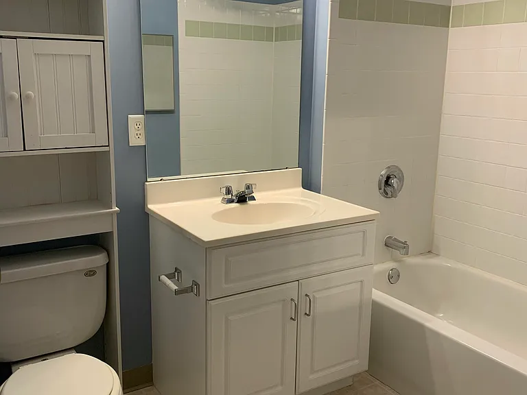 98 Mill St #200 — Photo 9