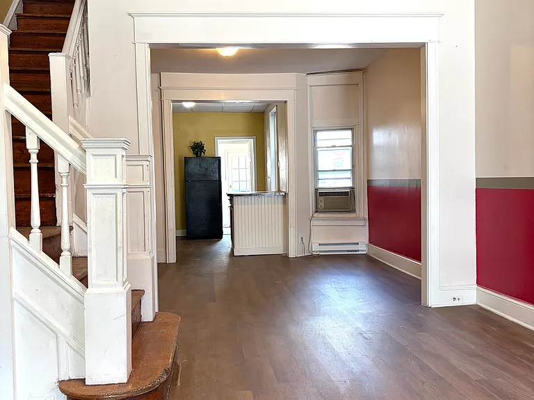 3047 Aramingo Ave — Photo 3
