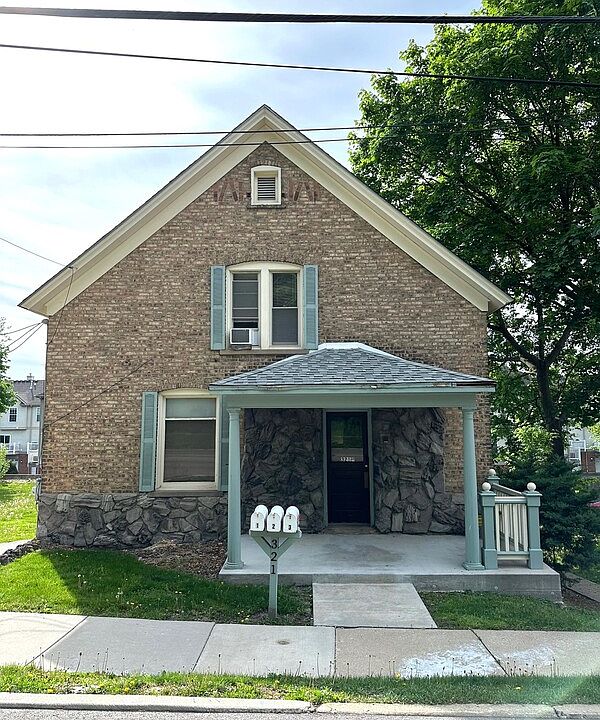 1st image of 321 N Main St APT 3