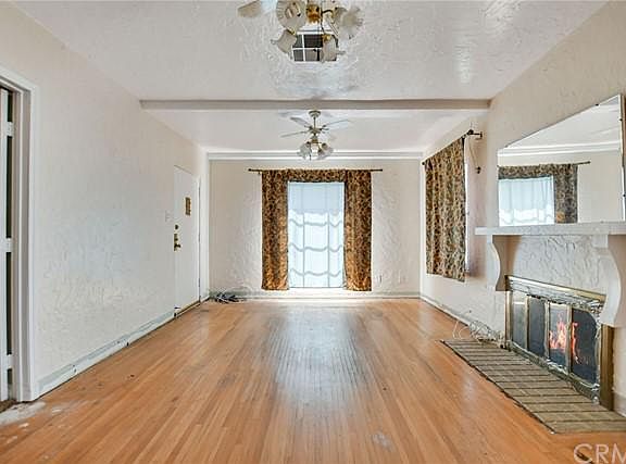 2nd image of 1935 N Sierra Way