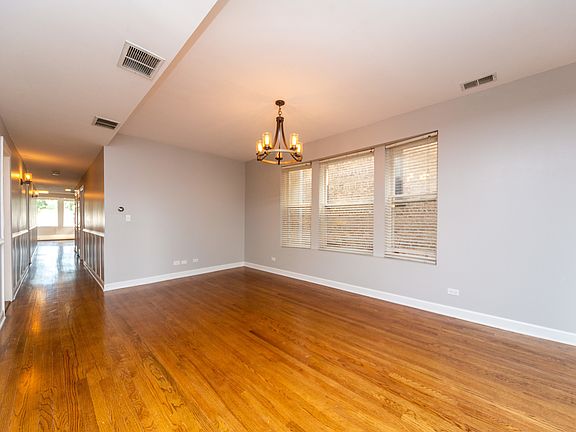 5th image of 945 W Agatite Ave APT 1