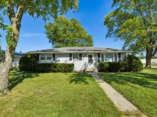 101 Newton Dr, Morris, IL 60450