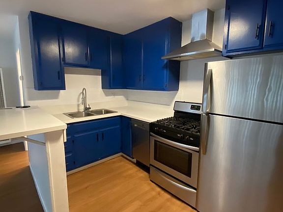 4th image of 125 S Avenue 53 APT 5
