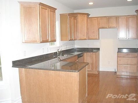 4th image of 783 Glen Meadows Dr