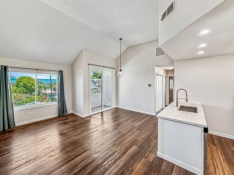 4357 Cleveland Ave #201 — Photo 4