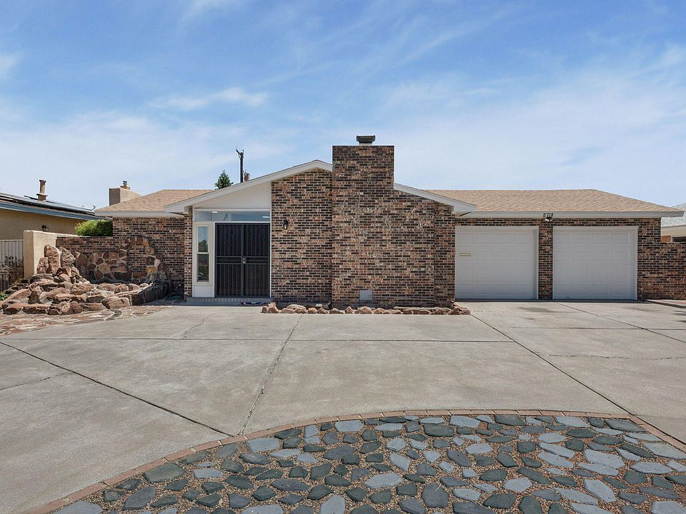 1st image of 2718 Cagua Dr NE