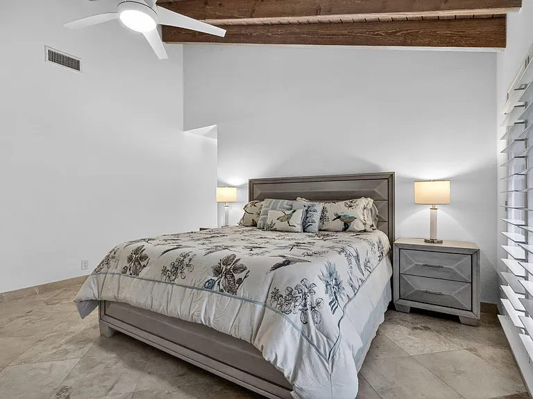 804 Foxpointe Cir — Photo 38