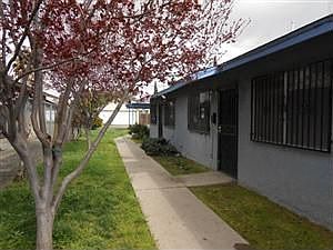 2nd image of 914 Mayor Ave