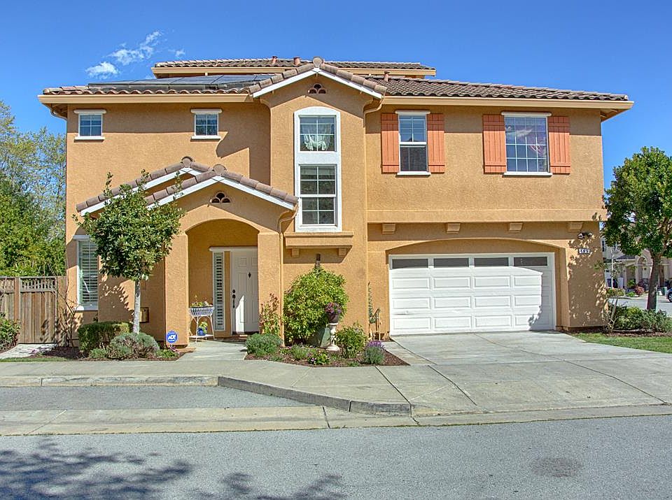 1st image of 166 Marcela Dr