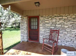 604 W Pecan St, Johnson City, TX 78636 | Zillow