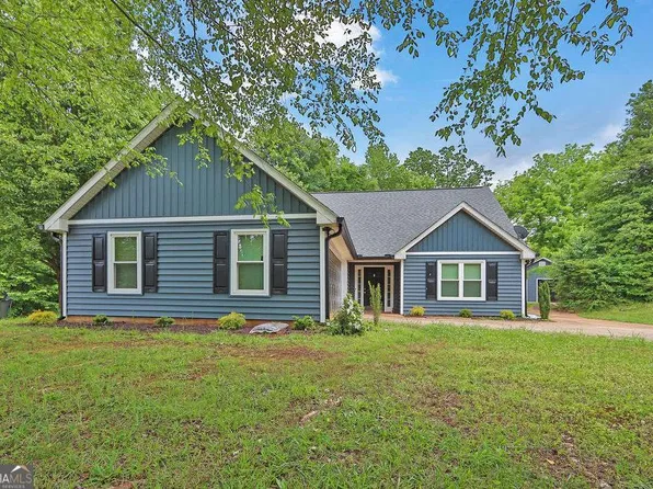 5166 Huntingford Dr, Gainesville, GA 30507