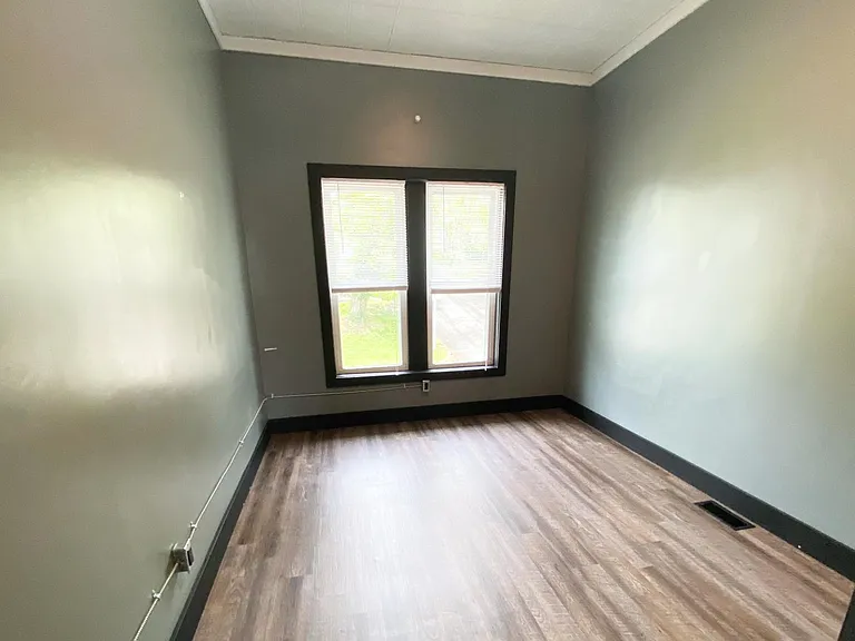 1 Mound St — Photo 11