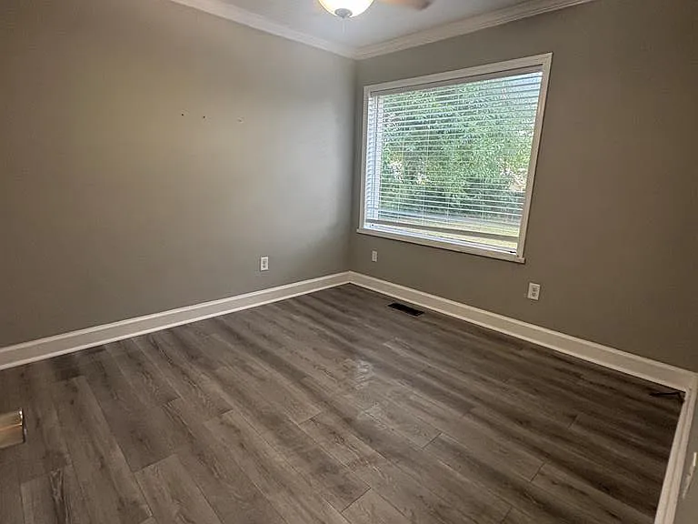 3927 Austin Dr — Photo 7