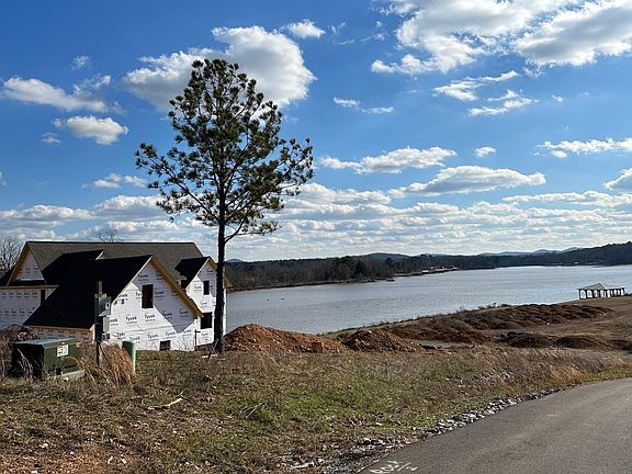 4th image of Lake Pointe Dr #308