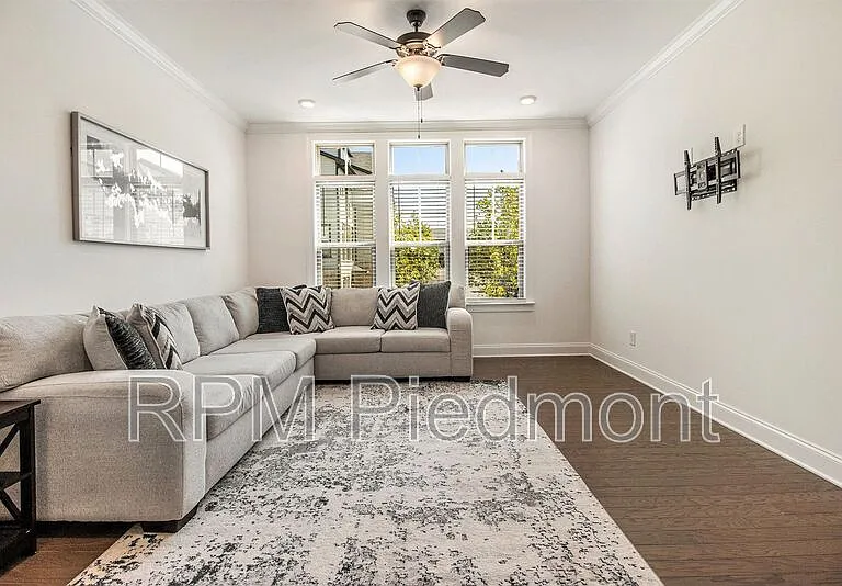 2638 Caruso Way — Photo 15