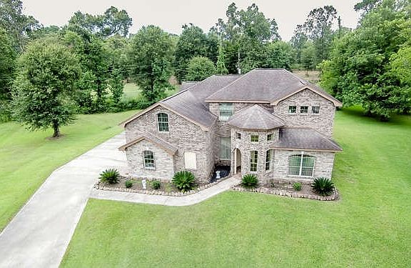 3rd image of 4420 Hillbrook Dr