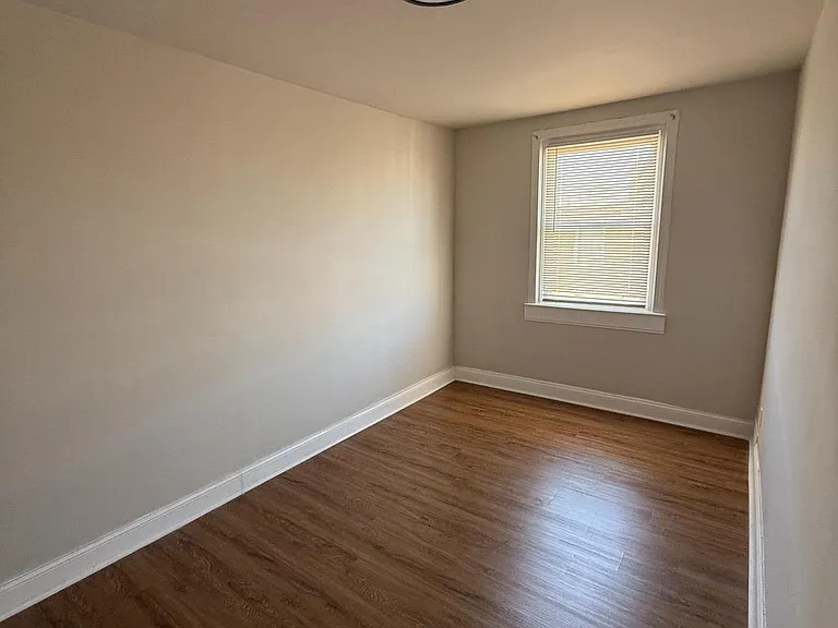 4427 Vista St — Photo 14