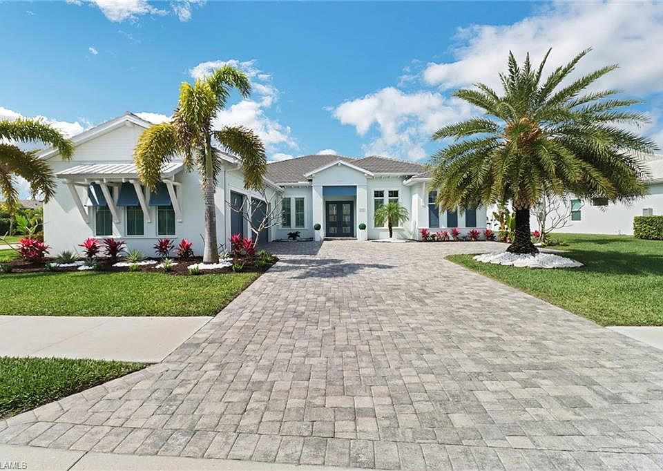 1st image of 8978 Redonda DR