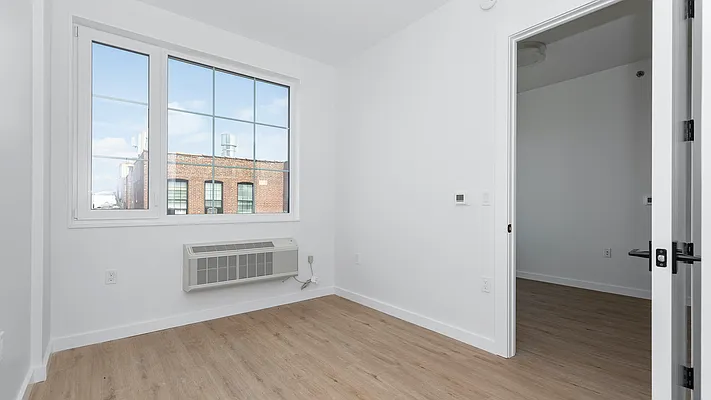 Rented by Nooklyn NYC LLC | media 34