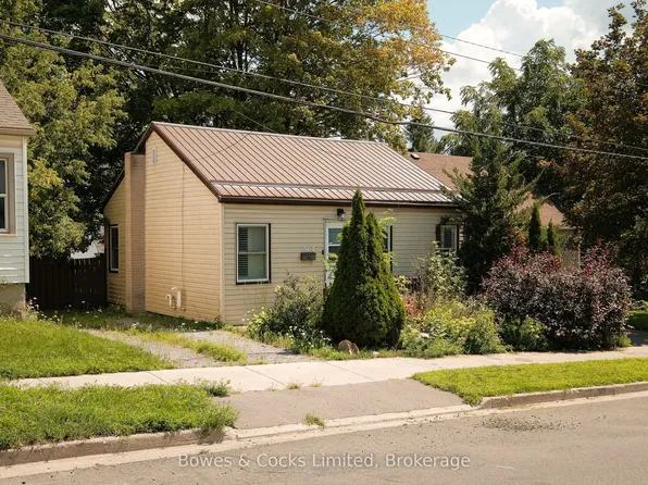 664 Park St N, Peterborough, ON K9H 4S3