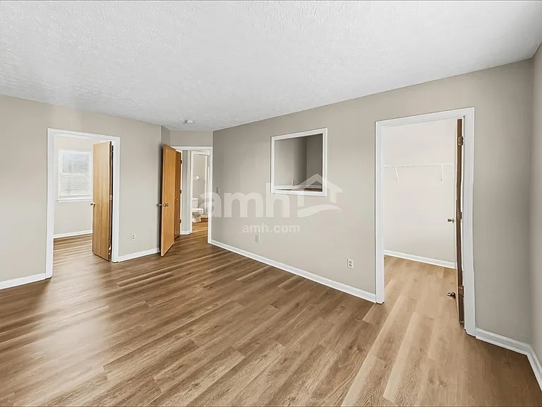 1053 Amherst Blvd — Photo 12