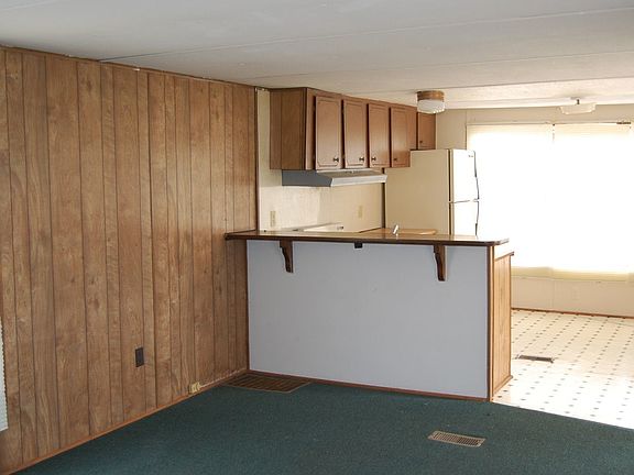 5th image of 106 Fabian Dr #17