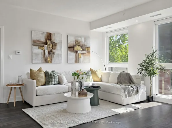 1 Climo Ln #211, Markham, ON L6E 0V8