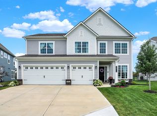 4675 Hawkview Ln, Westfield, IN 46062