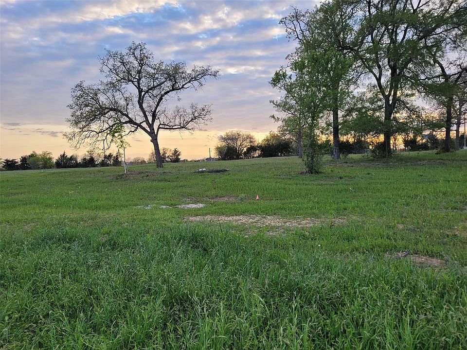 1st image of 10557 Roy Rd