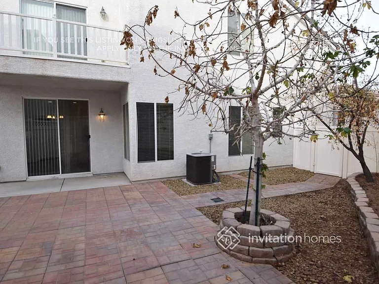 10437 Amber Night St — Photo 18