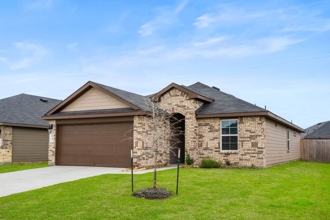 Covey Homes Tamarron_Exterior-21