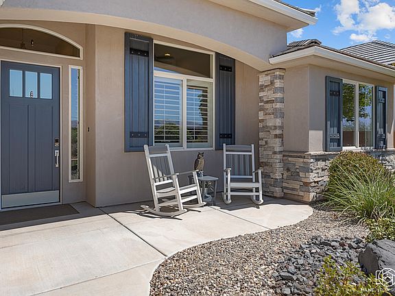 5th image of 1784 Lava Cove Dr