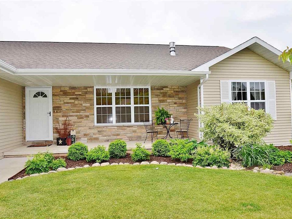 1st image of 3002 Emmalane Dr