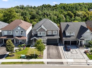 545 Clifford Perry Pl, Newmarket, ON L3X 0J1