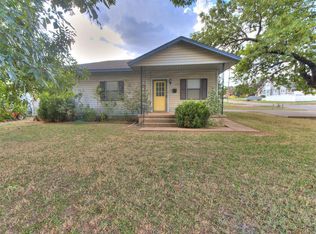 602 S 6th St, Kingfisher, OK 73750