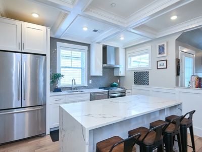 35 Sargent Ave UNIT 2, Somerville, MA, 02145