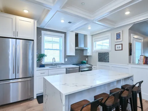 35 Sargent Ave Unit 2, Somerville, MA 02145