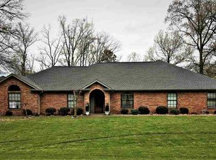 610 Acorn Trl, Hallsville, TX 75650