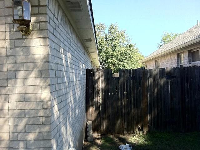2nd image of 711 Mountain Ridge Dr