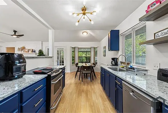 1020 Hickory Cir — Photo 11