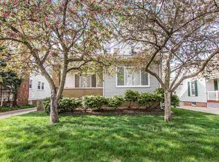 2110 W Alice Ave, West Peoria, IL