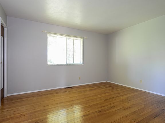 5th image of 1457 Springhurst Dr