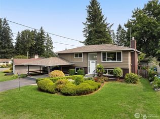 2520 166th Ave NE, Bellevue, WA 98008