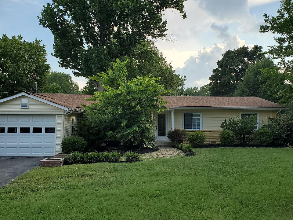 1st image of 7016 Yorkshire Dr