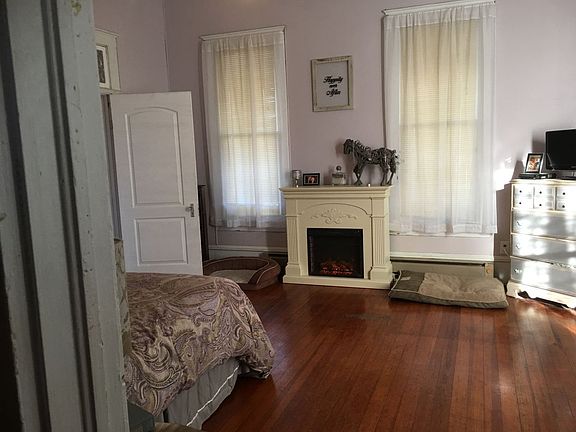 4th image of 718 Mitchell Ave