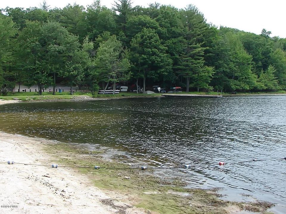 2nd image of 138 Forest Dr