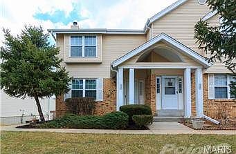 1st image of 33 Trailside Ct