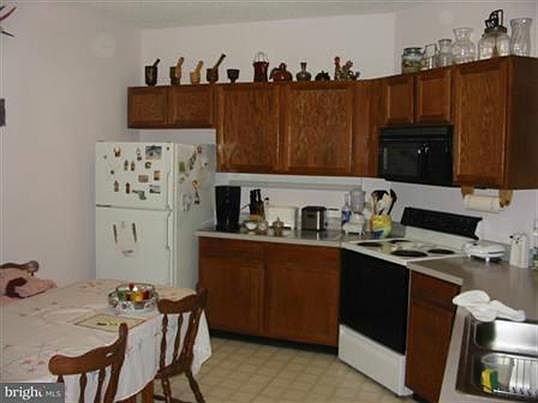 2nd image of 1313 Cranesbill Ct Unit 204