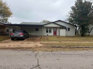 1811 Deer Park Way, Wichita Falls, TX 76306